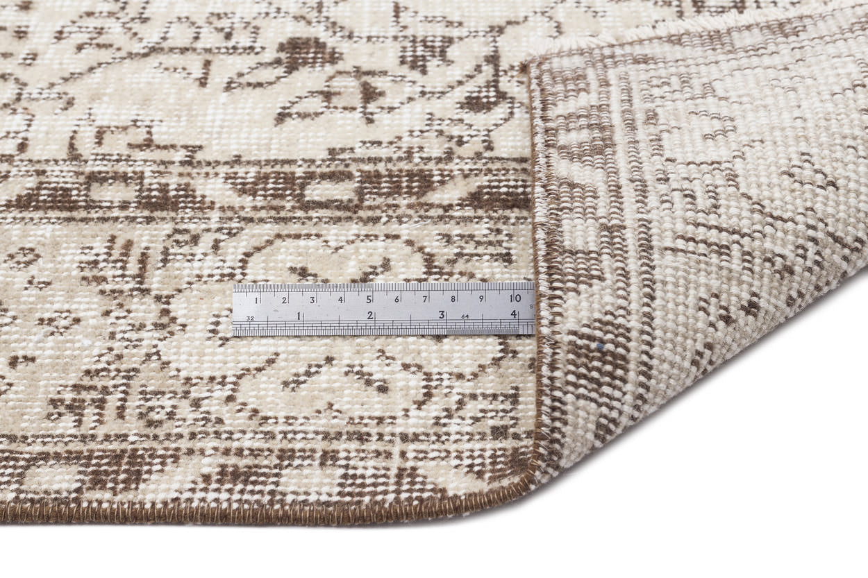 Vintage Rugs by Piginda: Timeless Beauty for Your Home, 5.94ft X 10.27ft
