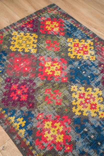 Piginda Decorative Rugs for Every Room 2'7"x4'9" -Digital Print