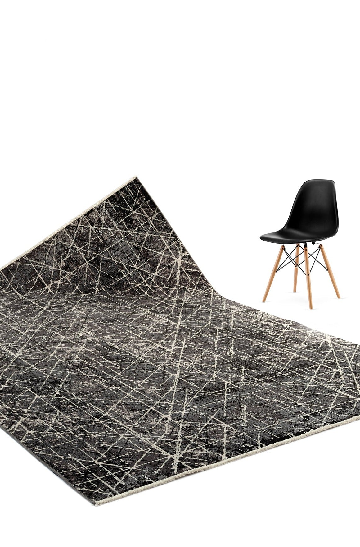 Romainmotier Black Geometric, Viscose Rug