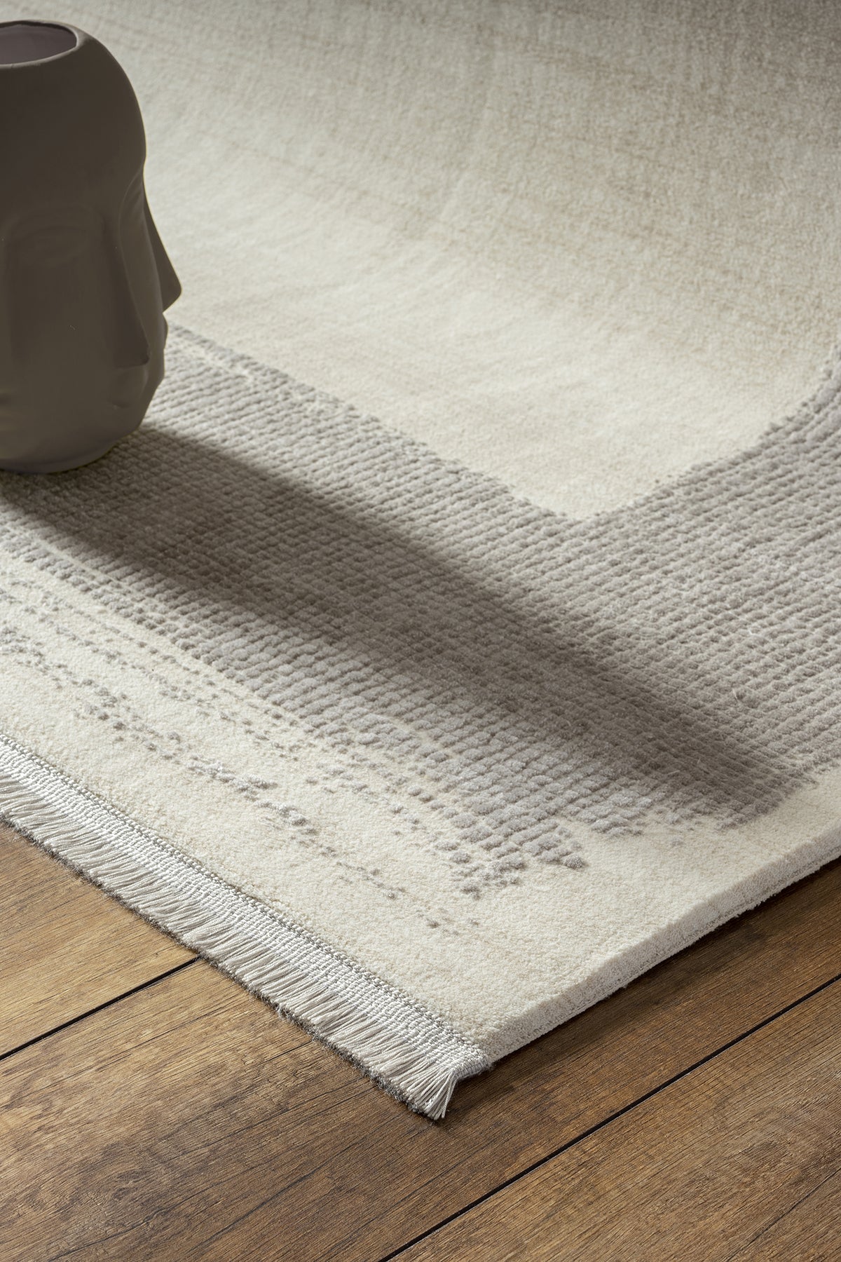 Discover the Finest Machine Modern Rugs | Unmatched Quality