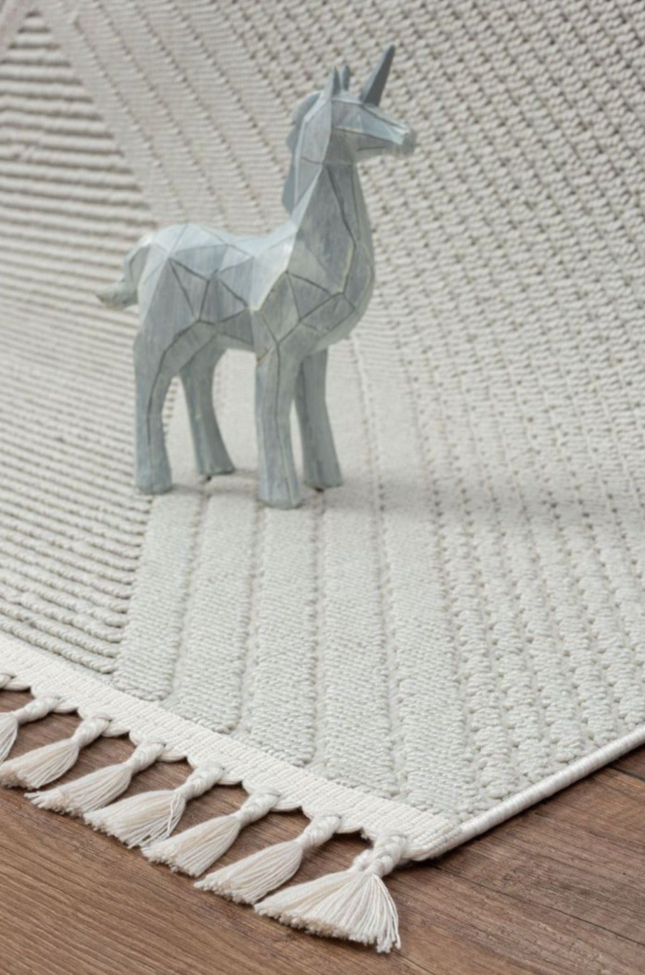 Crisp Beige Geometric, Polyester Rug