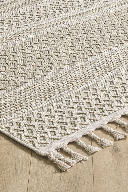 Premium VM Outdoor-Resistant Rug Collection - Modern Ethnic Designs ürününün kopyası